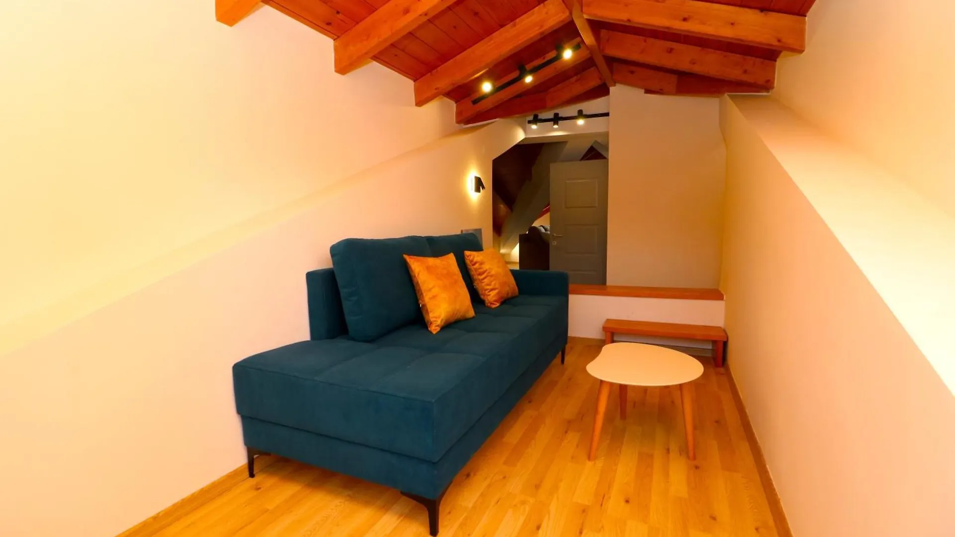 Fegi Rooms Himare Albania
