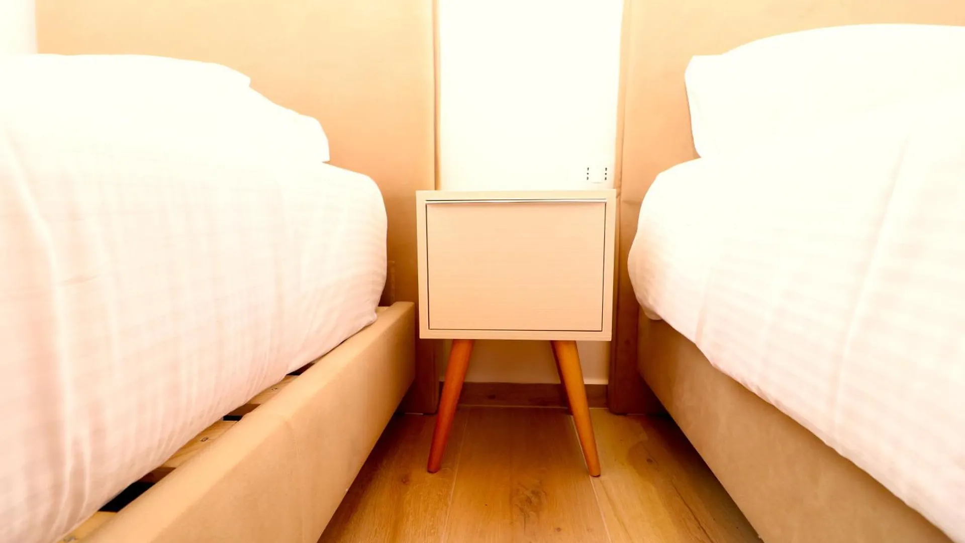 Fegi Rooms 히마레