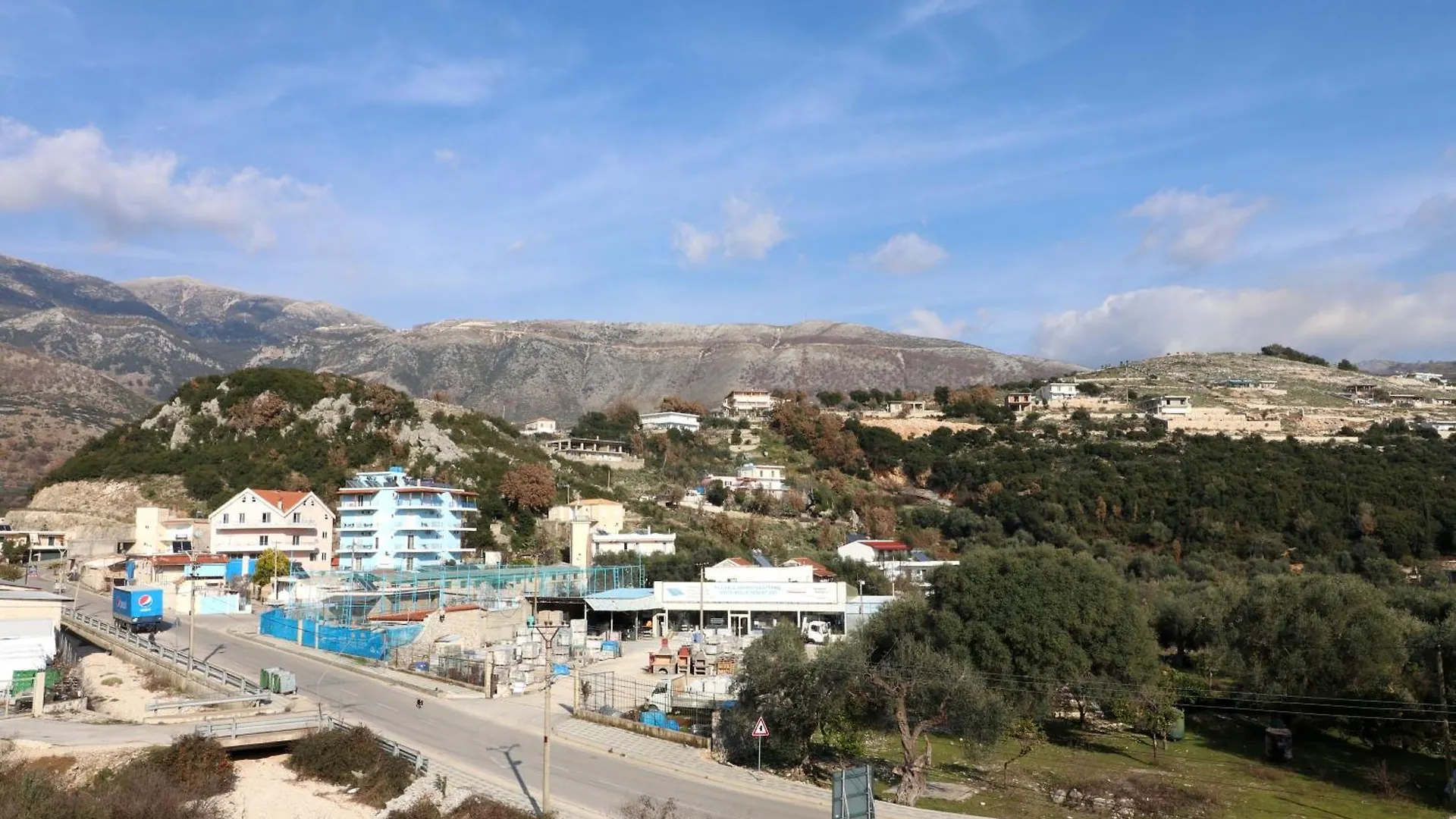 Fegi Rooms Himare 0*,  Albania